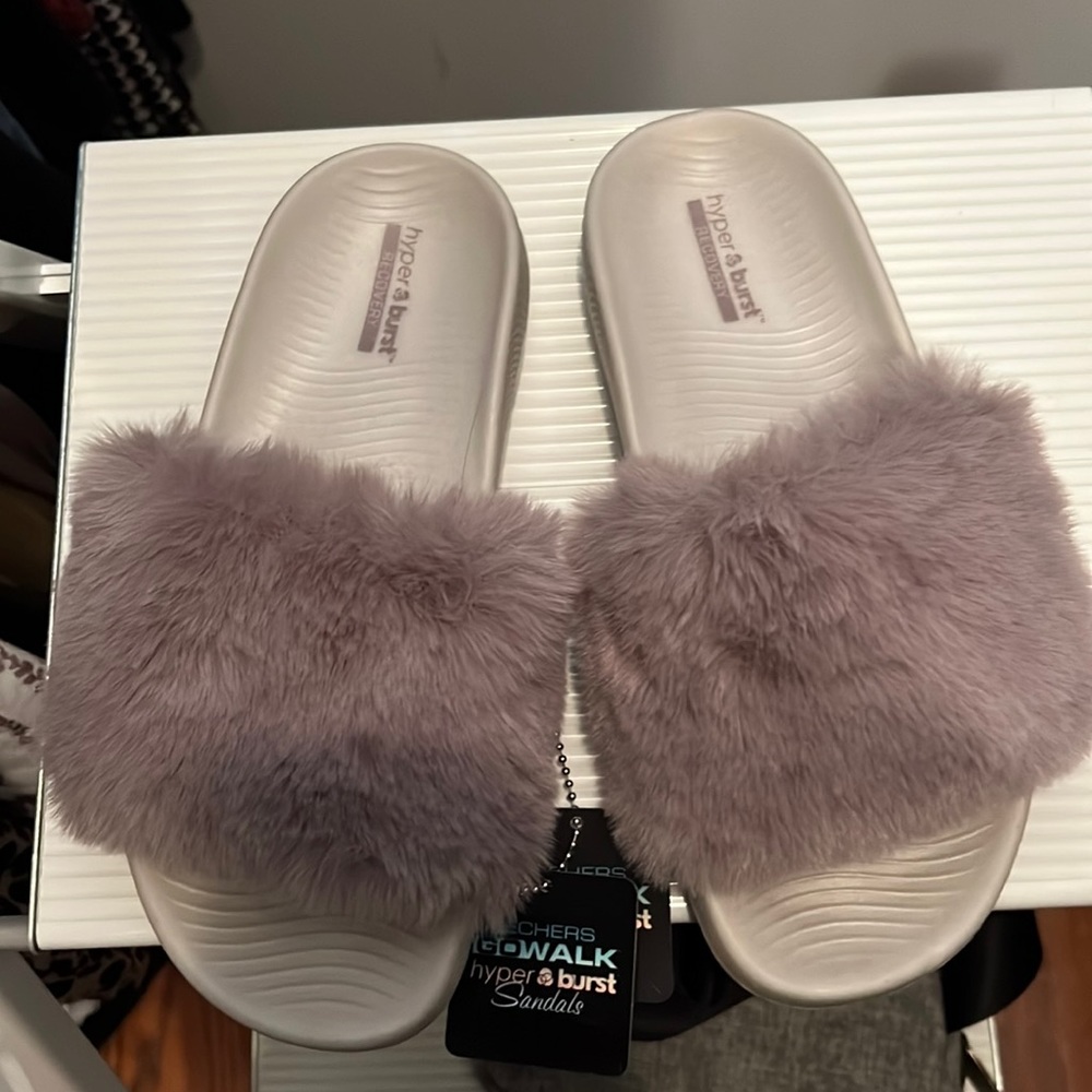 Sketchers Go Walk Sandals NWT